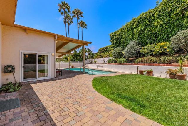 2448 Amity Street, San Diego CA: https://media.crmls.org/mediaz/41758eb5-cb2b-4e3d-bbd1-c30384ab8a72.jpg