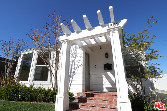 1509 MAGNOLIA Avenue, Manhattan Beach, California 90266, 3 Bedrooms Bedrooms, ,2 BathroomsBathrooms,Residential,Sold,MAGNOLIA,17213904