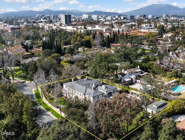 1425 Lombardy Road, Pasadena CA: https://media.crmls.org/mediaz/417710fa-a5f3-43be-ad54-f9ce91cfe42b.jpg