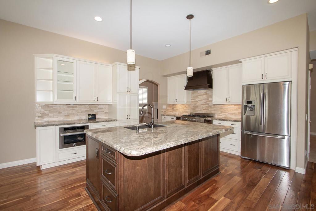 13649 Shoal Summit - photo 9