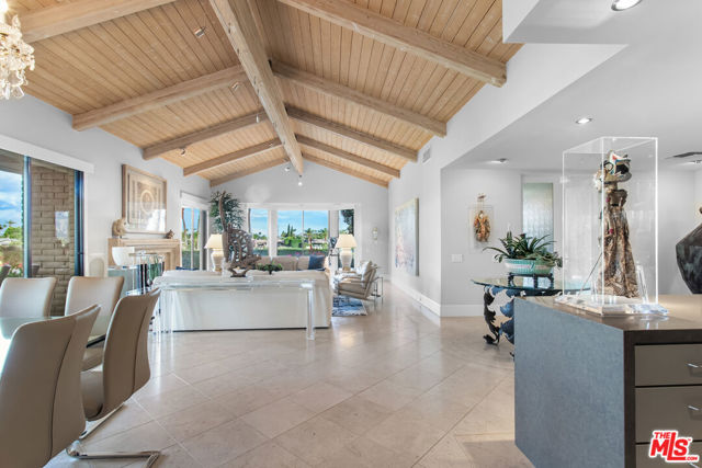 4 Trinity Court, Rancho Mirage CA: https://media.crmls.org/mediaz/4178bc6f-180b-4386-a49b-03e7b282da54.jpg