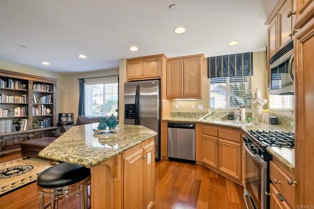 4031 Aidan Cir, Carlsbad CA: https://media.crmls.org/mediaz/417a3049-17a8-4dc6-9f16-f4835555c6d3.jpg