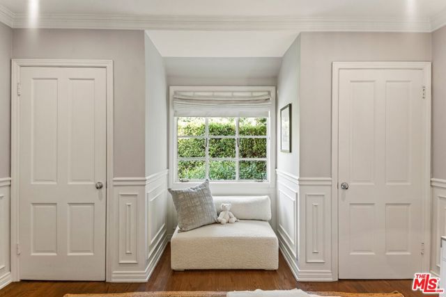 2107 Coldwater Canyon Drive, Beverly Hills CA: https://media.crmls.org/mediaz/417ceb64-419f-41c8-9686-256dae013b0b.jpg