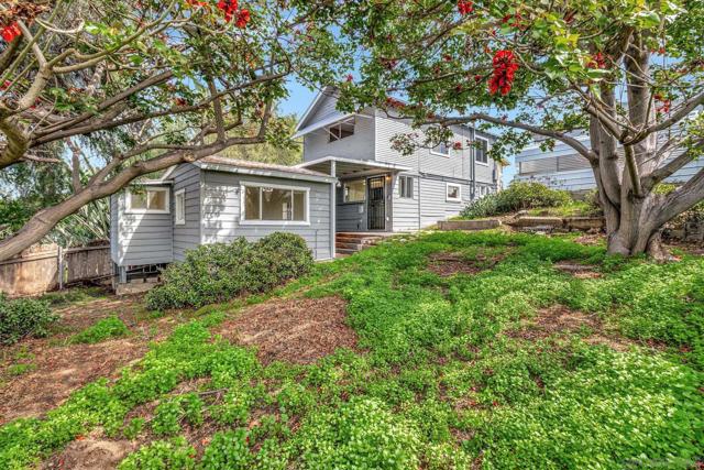 2194 96 Bonita St, Lemon Grove CA: https://media.crmls.org/mediaz/417d8b1c-8d6b-4cf8-b63d-ed6aa81b7e17.jpg