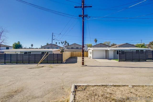 8927 Lamar St, Spring Valley, California 91977, ,Multi-Family,For Sale,Lamar St,250001255SD