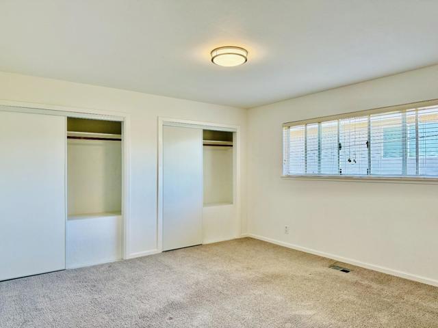 15061508 Kentfield Avenue, Redwood City CA: https://media.crmls.org/mediaz/417ee68a-6020-4f1c-9c1c-04a91bfee128.jpg