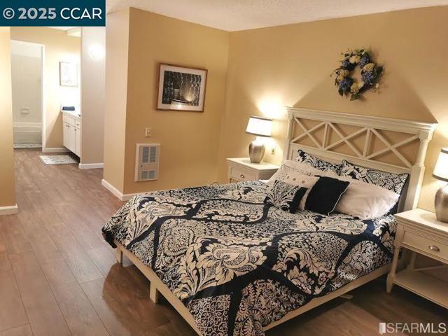Image 21 of 25 For 555 Pierce St  328
