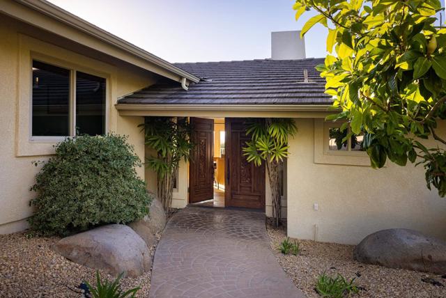 13671 Orchard Gate Rd, Poway CA: https://media.crmls.org/mediaz/417f419b-8d3e-4166-a383-d65757e6bb70.jpg