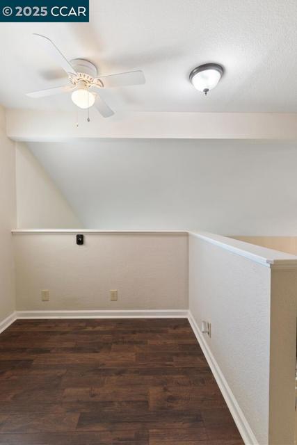 313 Willowwood Ct, Vacaville CA: https://media.crmls.org/mediaz/417f5000-603a-474a-8d18-220c45b52058.jpg