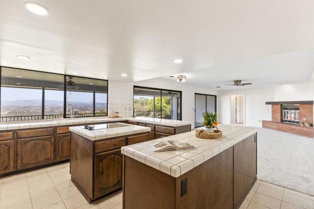 Detail Gallery Image 42 of 54 For 9613 Meadow Mesa Dr, Escondido,  CA 92026 - 4 Beds | 2/1 Baths