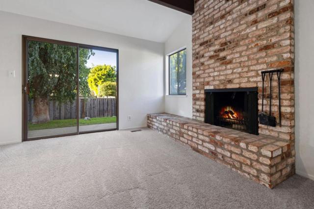 754 Vasques Drive, Half Moon Bay CA: https://media.crmls.org/mediaz/417f87e0-13a6-41ae-90ea-37c655c65af0.jpg