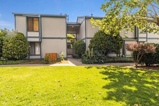 1925 46th Avenue, Capitola CA: https://media.crmls.org/mediaz/417fe737-279c-40a4-8e7f-69a0da0616ac.jpg