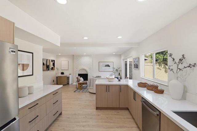 Image 13 of 58 For 1368 Goldenlake Road