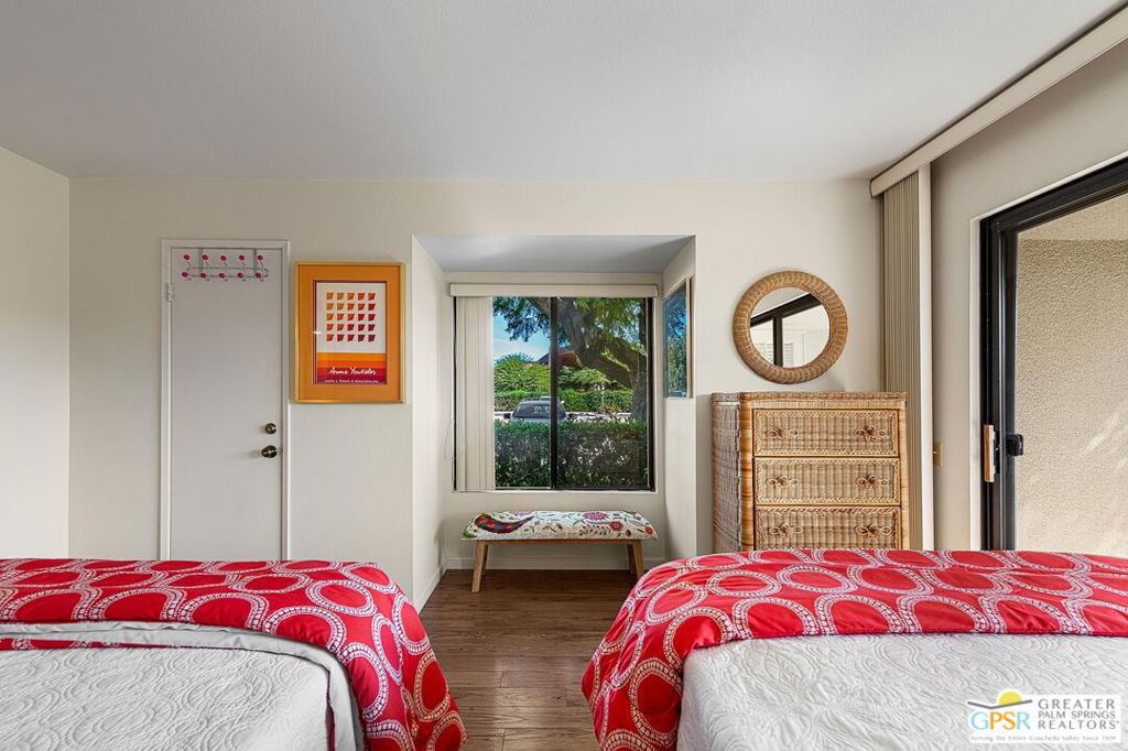 MLS #25614095PS image #17