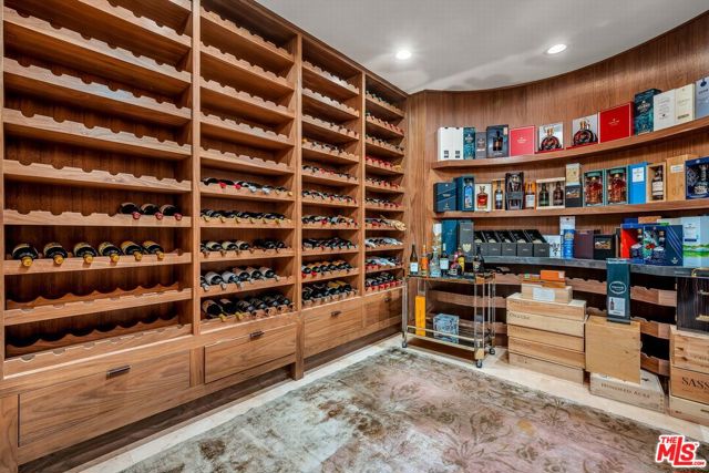 3110 Benedict Canyon Drive, Beverly Hills CA: https://media.crmls.org/mediaz/41816913-08d0-463f-b25c-03822d870a5f.jpg