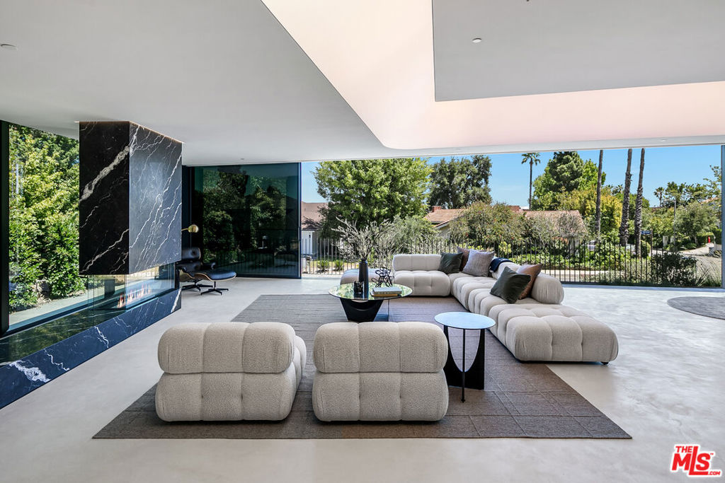MLS #26869415 image #9