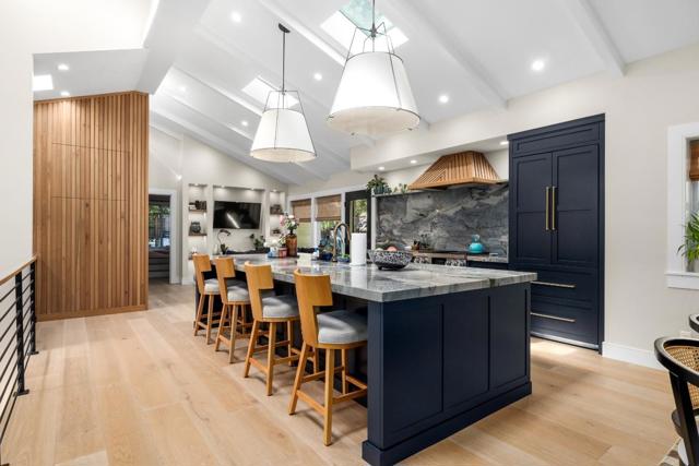 101 Endlich Drive, Santa Cruz CA: https://media.crmls.org/mediaz/4181ef0b-0f65-4724-95f4-bdd4bf8feeea.jpg