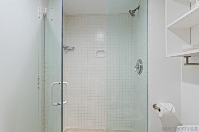 500 W Harbor Dr, San Diego CA: https://media.crmls.org/mediaz/4182c3a4-8b02-4fc9-aeca-00b8df12db83.jpg