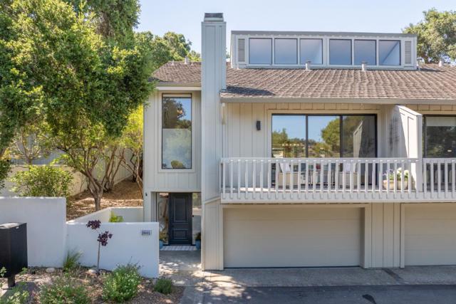 28002 Oakshire Drive, Carmel CA: https://media.crmls.org/mediaz/418434d6-54b9-4e47-804f-34b0aff0b6fd.jpg