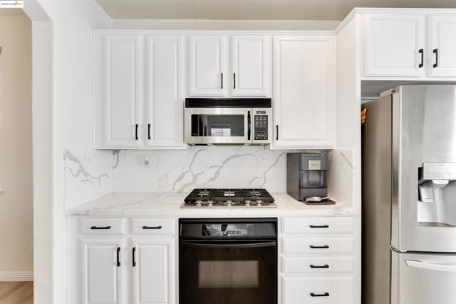 569 Primitivo Ct, Fairfield CA: https://media.crmls.org/mediaz/41849cb9-8092-4822-a21a-764d419bbc1d.jpg