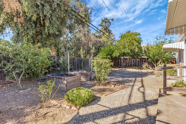 987 Selby Lane, San Jose CA: https://media.crmls.org/mediaz/4186179b-6da7-4ecf-8541-94f42874e716.jpg