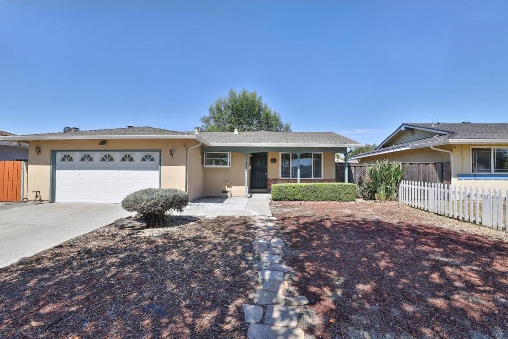 5847 Blossom Avenue