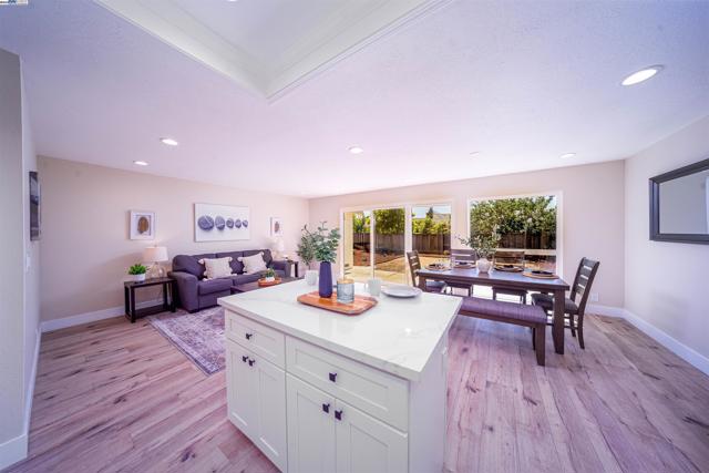 35459 Galen Pl, Fremont CA: https://media.crmls.org/mediaz/4186f46b-31c7-4cc0-bb02-74c6f2f5a1e9.jpg