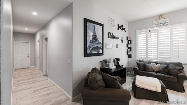 28371 Evening Star Dr, Menifee CA: https://media.crmls.org/mediaz/4187ce04-1abb-40ca-8a47-69dd7b517159.jpg