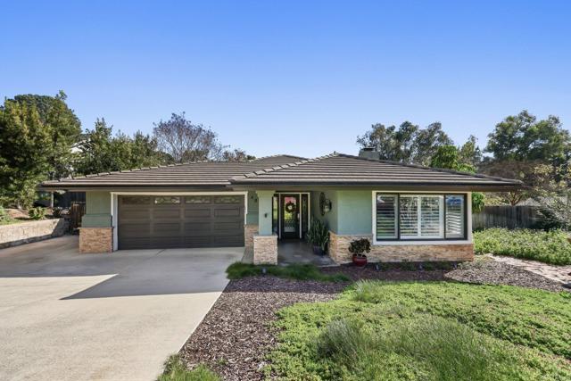 Detail Gallery Image 3 of 40 For 4873 Sunrise Valley Dr., El Cajon,  CA 92020 - 4 Beds | 2 Baths