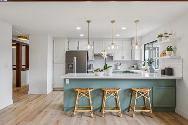 1768 Astor Ct, San Leandro CA: https://media.crmls.org/mediaz/418b1f78-be68-4775-8527-b70ea2603500.jpg