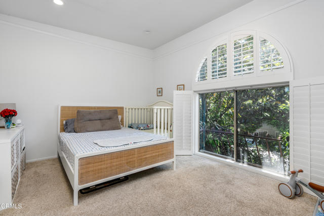 1850 Midvale Avenue, Los Angeles CA: https://media.crmls.org/mediaz/418bb190-8d9d-48b8-b823-fa55b2176a09.jpg