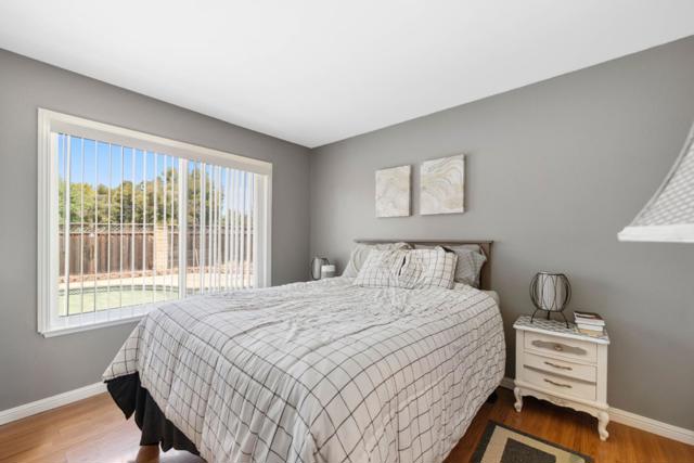 2280 Zoria Circle, San Jose CA: https://media.crmls.org/mediaz/418be230-1eb9-4838-b7d2-b6cc2c9b8404.jpg