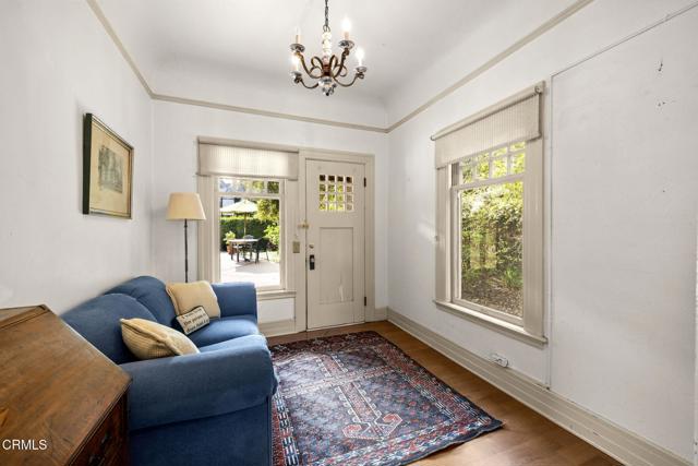 412 Oaklawn Avenue, South Pasadena CA: https://media.crmls.org/mediaz/418c0fe9-0562-4a2c-9a8b-e6e73322a267.jpg