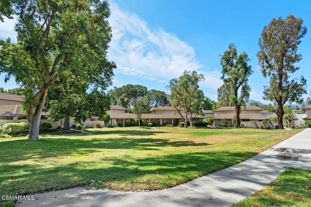 1228 Kirkford Way, Westlake Village CA: https://media.crmls.org/mediaz/418d2b6a-c21e-41e3-a4a9-5453c4d2a142.jpg