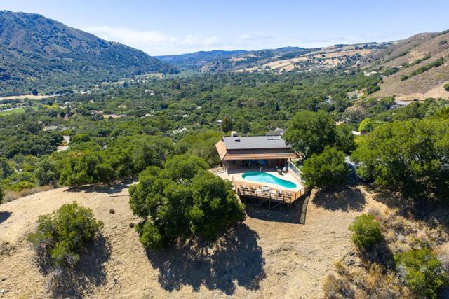 9 De Amaral Road, Carmel Valley CA: https://media.crmls.org/mediaz/418dacb7-bbce-4ecd-ab46-251c8e4df1da.jpg