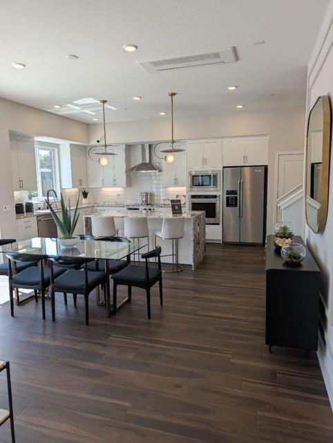 11115 Maple Place, Saratoga CA: https://media.crmls.org/mediaz/418ed97c-0ac9-4c34-b10b-c13e9ba47008.jpg