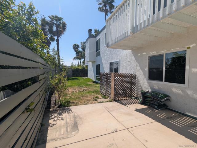 9347 Kahlua Way, Spring Valley CA: https://media.crmls.org/mediaz/41910b76-ab3c-429b-91ff-b603feaa91bf.jpg