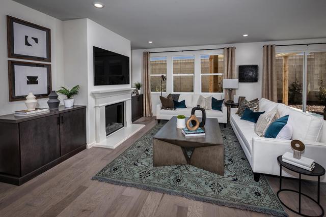 1901 Amaryllis Drive, Hollister CA: https://media.crmls.org/mediaz/4191906c-aa2a-49f5-b13e-ecf814a1d772.jpg