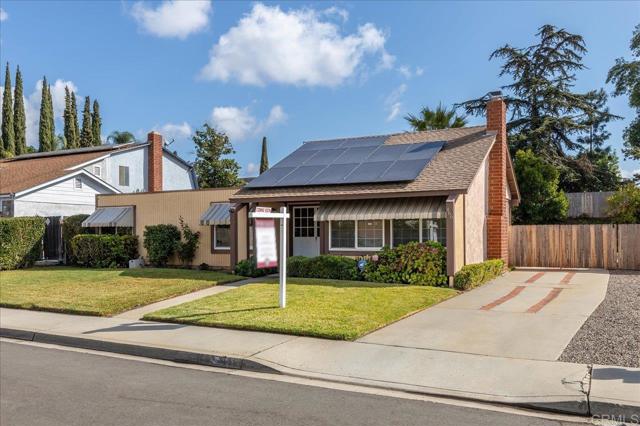 Detail Gallery Image 3 of 36 For 466 via Arboles, San Marcos,  CA 92069 - 3 Beds | 2 Baths