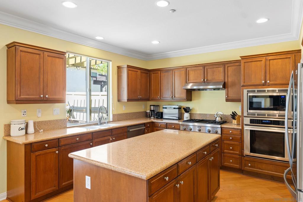 17052 Silver Pine Rd - photo 14