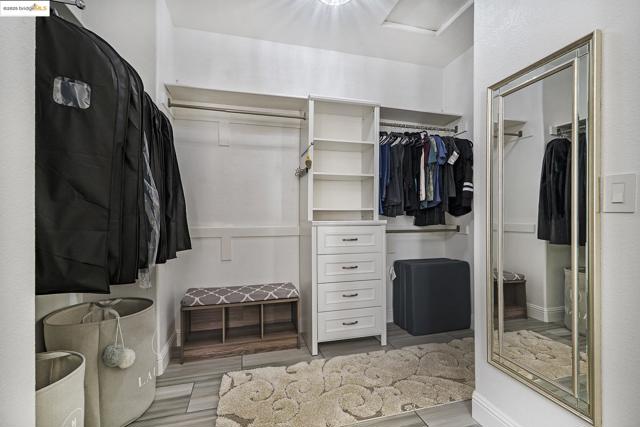 2532 Crystal Way, Antioch CA: https://media.crmls.org/mediaz/41929c21-991a-4fcf-b7b6-ac6a456fbe52.jpg