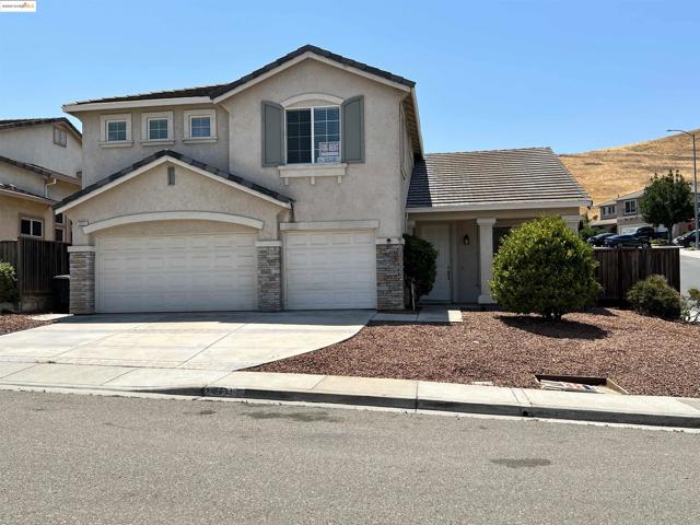 1371 Brooktrail Dr, Pittsburg CA: https://media.crmls.org/mediaz/41932b33-863d-4fd5-a42d-2418a109b661.jpg