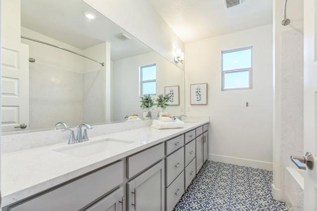 8824 Piano Circle, Elk Grove CA: https://media.crmls.org/mediaz/4194305b-9919-4e3f-8919-53247fe639d4.jpg