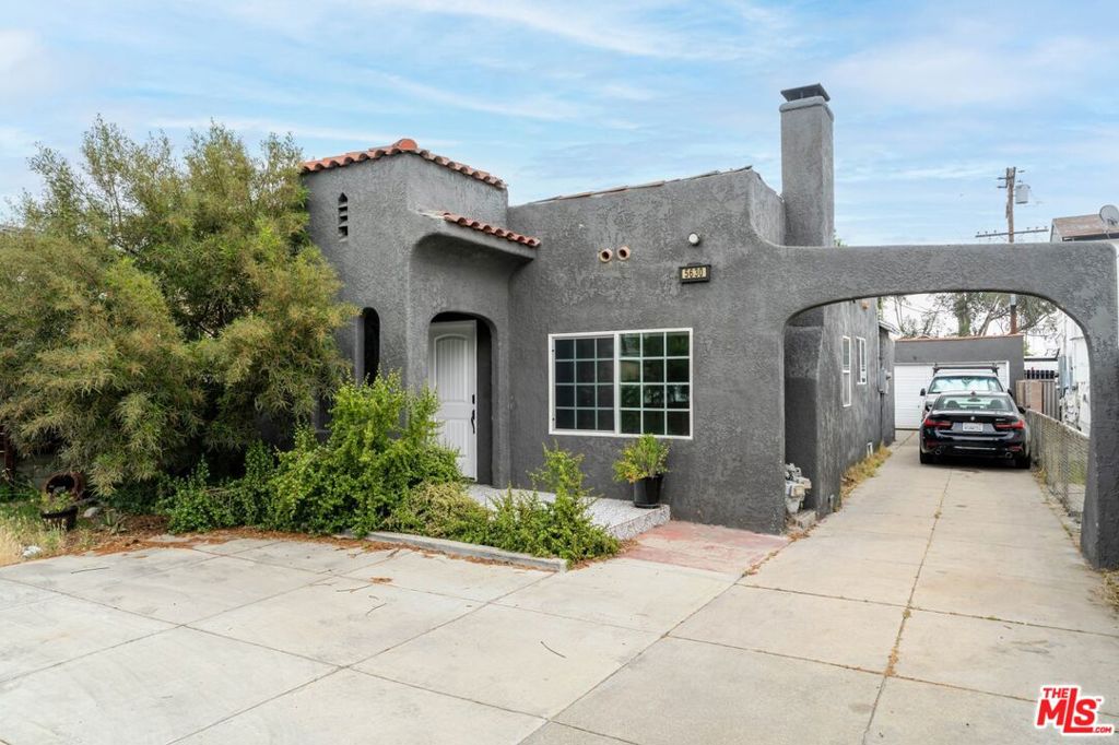 5630 Craner Avenue