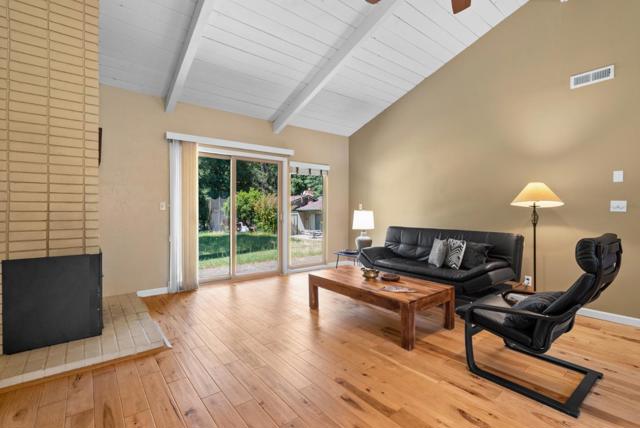 238 E Hilton Drive, Boulder Creek CA: https://media.crmls.org/mediaz/41953772-49b5-4568-8c3b-078aca2a6434.jpg