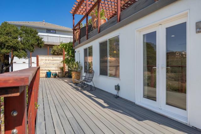 18530 Berta Ridge Place, Salinas CA: https://media.crmls.org/mediaz/41953d56-3d34-4eba-bc25-4bb2e32dbbad.jpg
