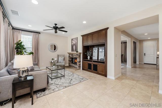 15501 Bristol Ridge Ter, San Diego CA: https://media.crmls.org/mediaz/4196abac-e20b-4aa6-9920-0f7856fd8a9a.jpg
