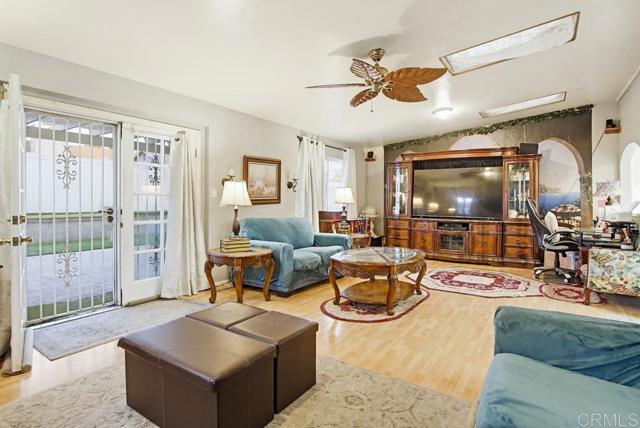 Detail Gallery Image 22 of 49 For 1775 Risueno Ct, San Diego,  CA 92154 - 4 Beds | 3 Baths