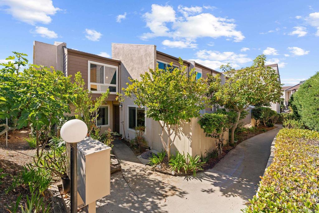 MLS #250043461SD image #1