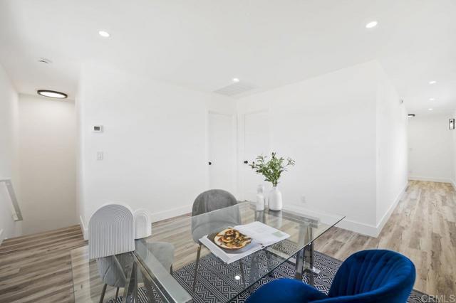 Detail Gallery Image 22 of 58 For 2537 Davis Ave, Carlsbad,  CA 92008 - 4 Beds | 2 Baths